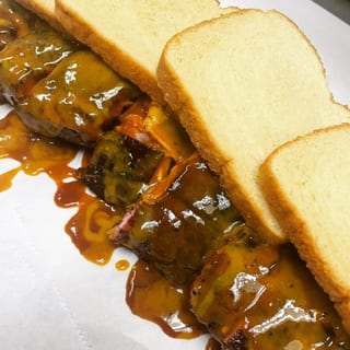 Rib Sandwich*